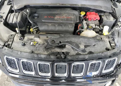 2020 Jeep Compass Latitude z USA, uszkodzony, nr VIN 3C4NJDBB6LT143339